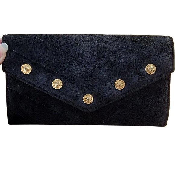 Authentic Chanel Paris-Hamburg CC Button Flap Wallet Chevron Suede Long - Picture 2 of 16